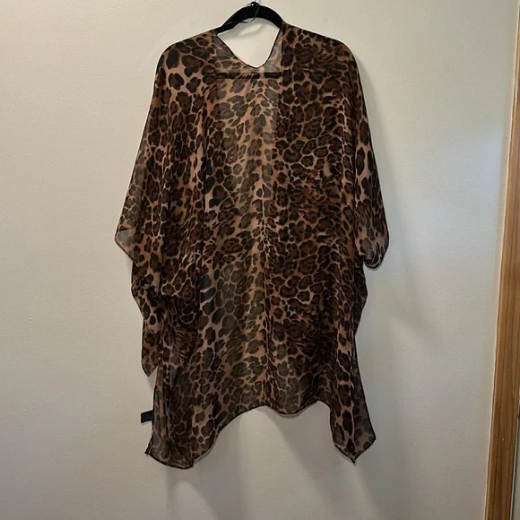 Women’s Oversized Animal Cheetah Leopard Print Duster Kimono - Picture 4 of 6